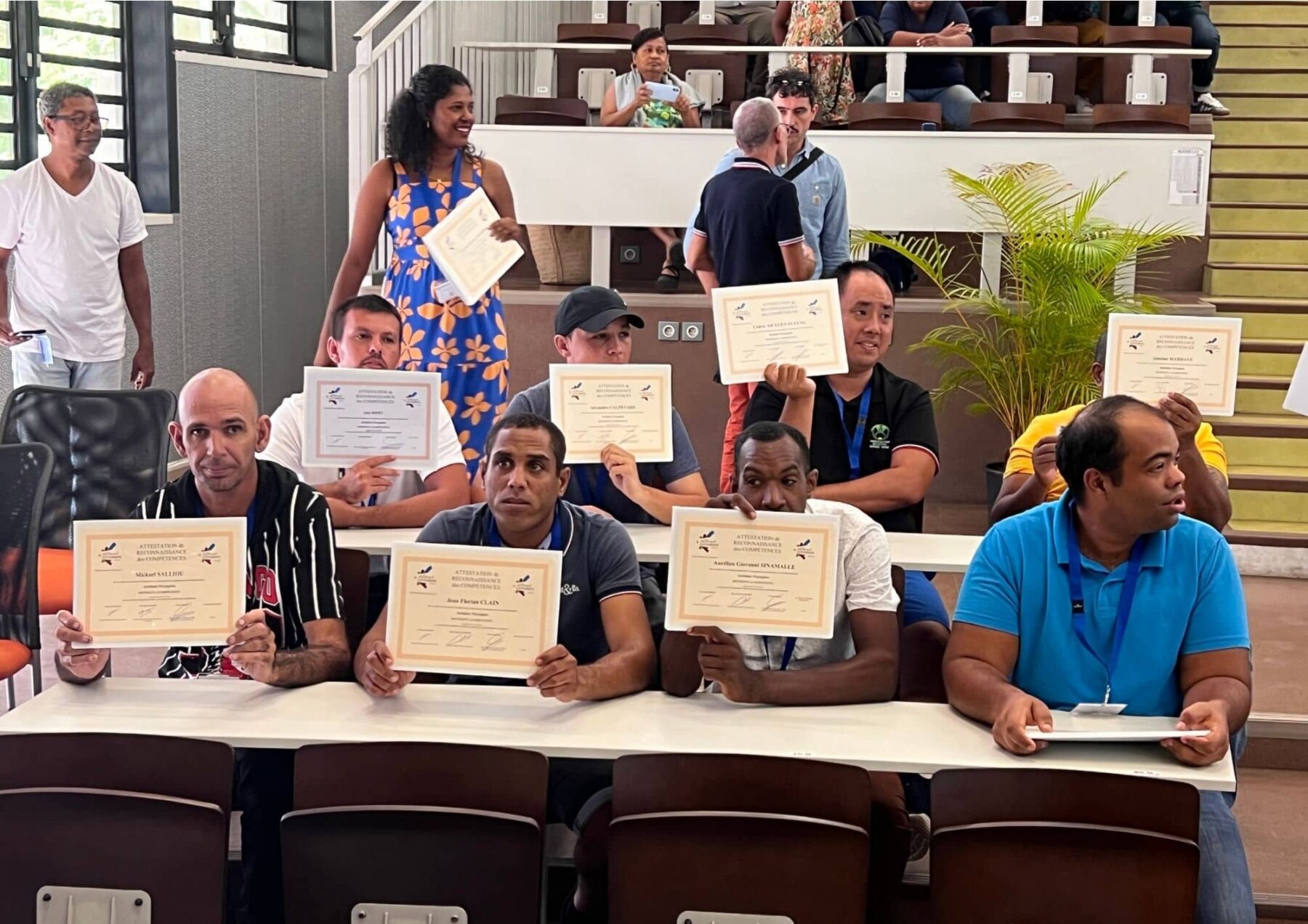 Clap de fin pour la comédie DYS !